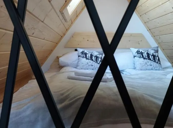 - Droga Do Walczakow 37a *