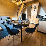 Apartamento - Droga Do Walczaków 37a *