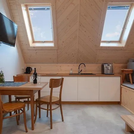 - Droga Do Walczakow 37a * زاكوباني