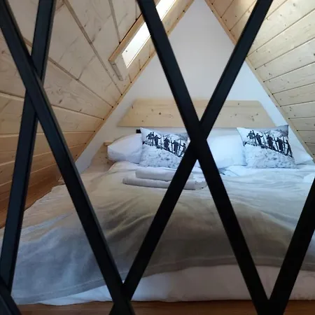 - Droga Do Walczaków 37a *
