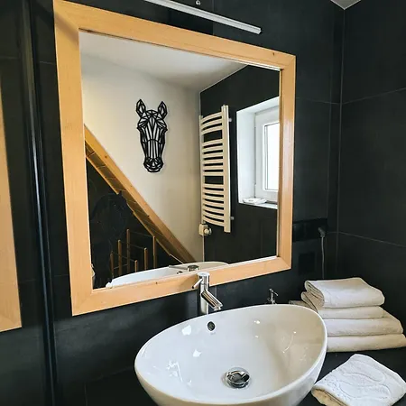 - Droga Do Walczaków 37a Apartamento