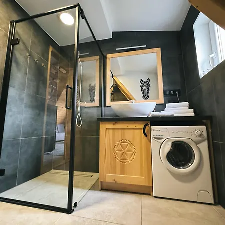 - Droga Do Walczakow 37a * زاكوباني