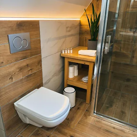 - Droga Do Walczakow 37a * زاكوباني