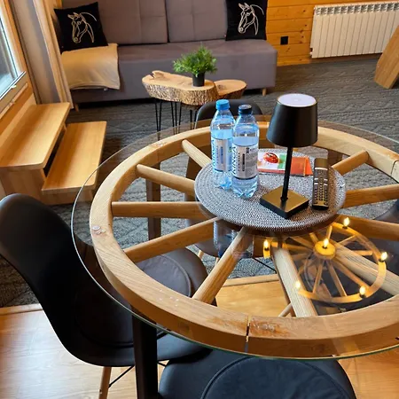 شقة - Droga Do Walczakow 37a *